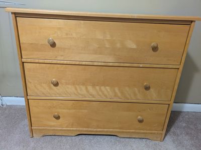 Dresser