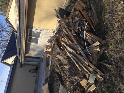 DO YOU HAVE JUNK?? WE WANT YOUR JUNK