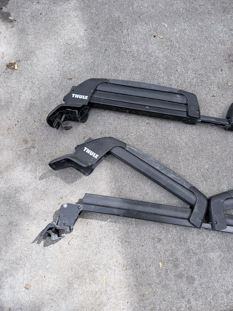 Thule Snowboard / Ski rack