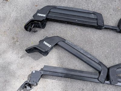 Thule Snowboard / Ski rack