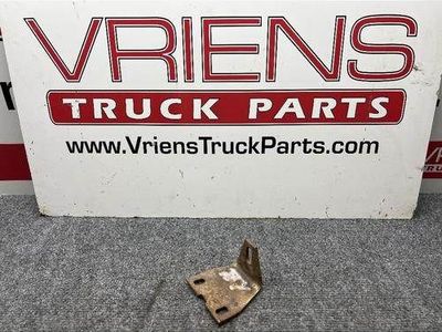 14-0-9802-000 THROTTLE CABLE MOUNTING BRACKET