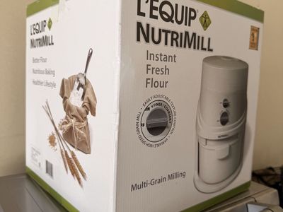 L'EQUIP Nutrimill Grain Mill - Instant Fresh Flour, Multi-Grain Milling, Variable Texture Control