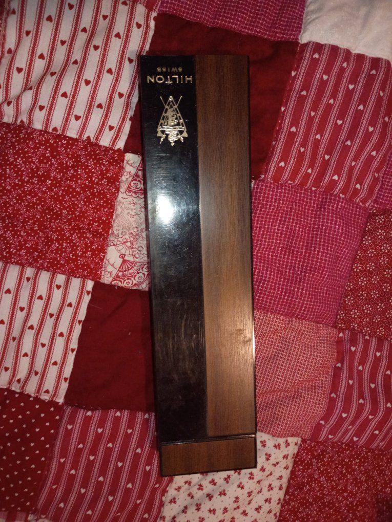 Hilton Swiss Vintage Necklace in Wood Presentation Box
