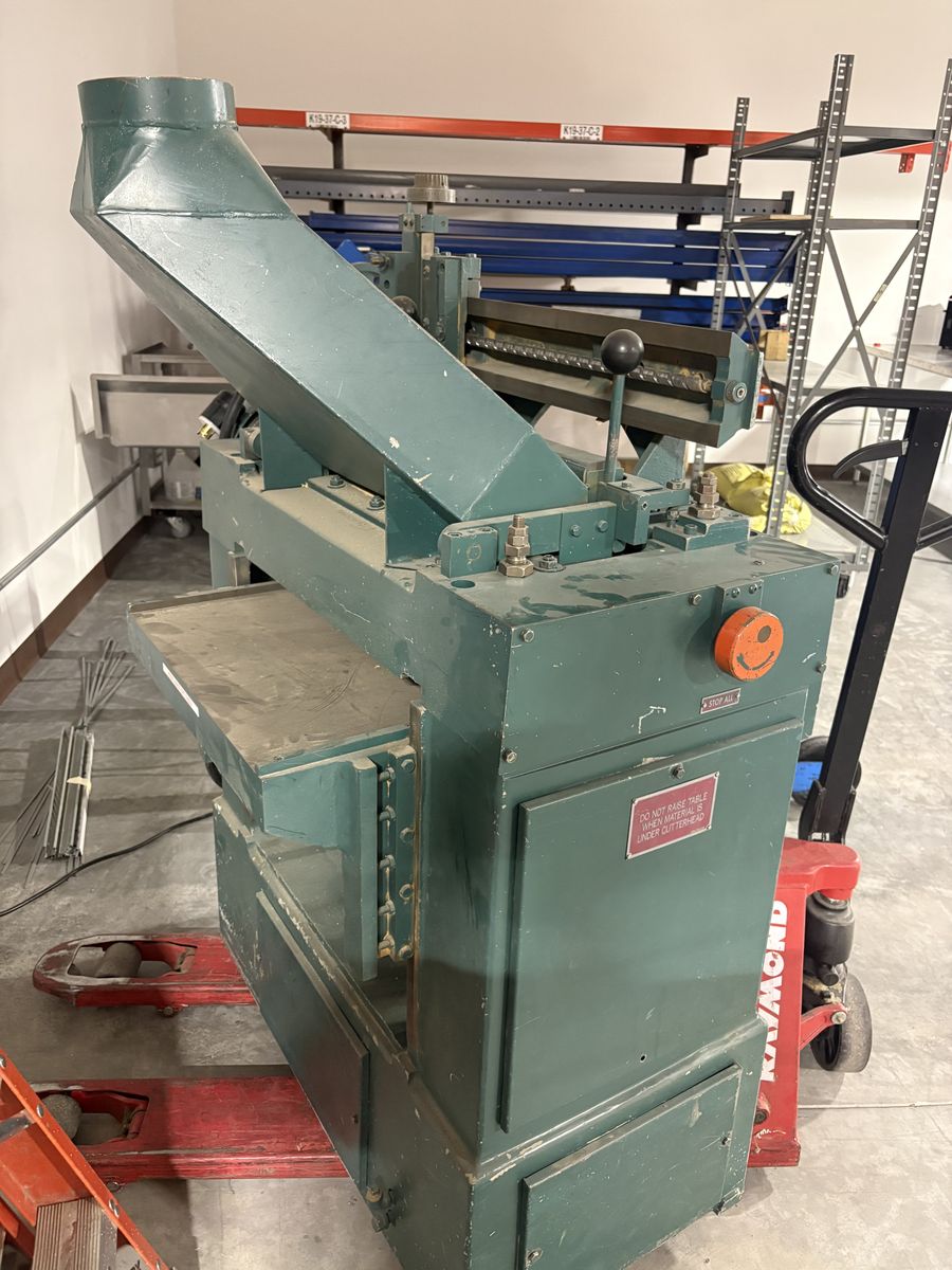Oliver Machinery Co. No. 2066 Industrial Straight Line Rip Saw