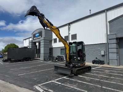 NEW HOLLAND E38 MINI EXCAVATOR