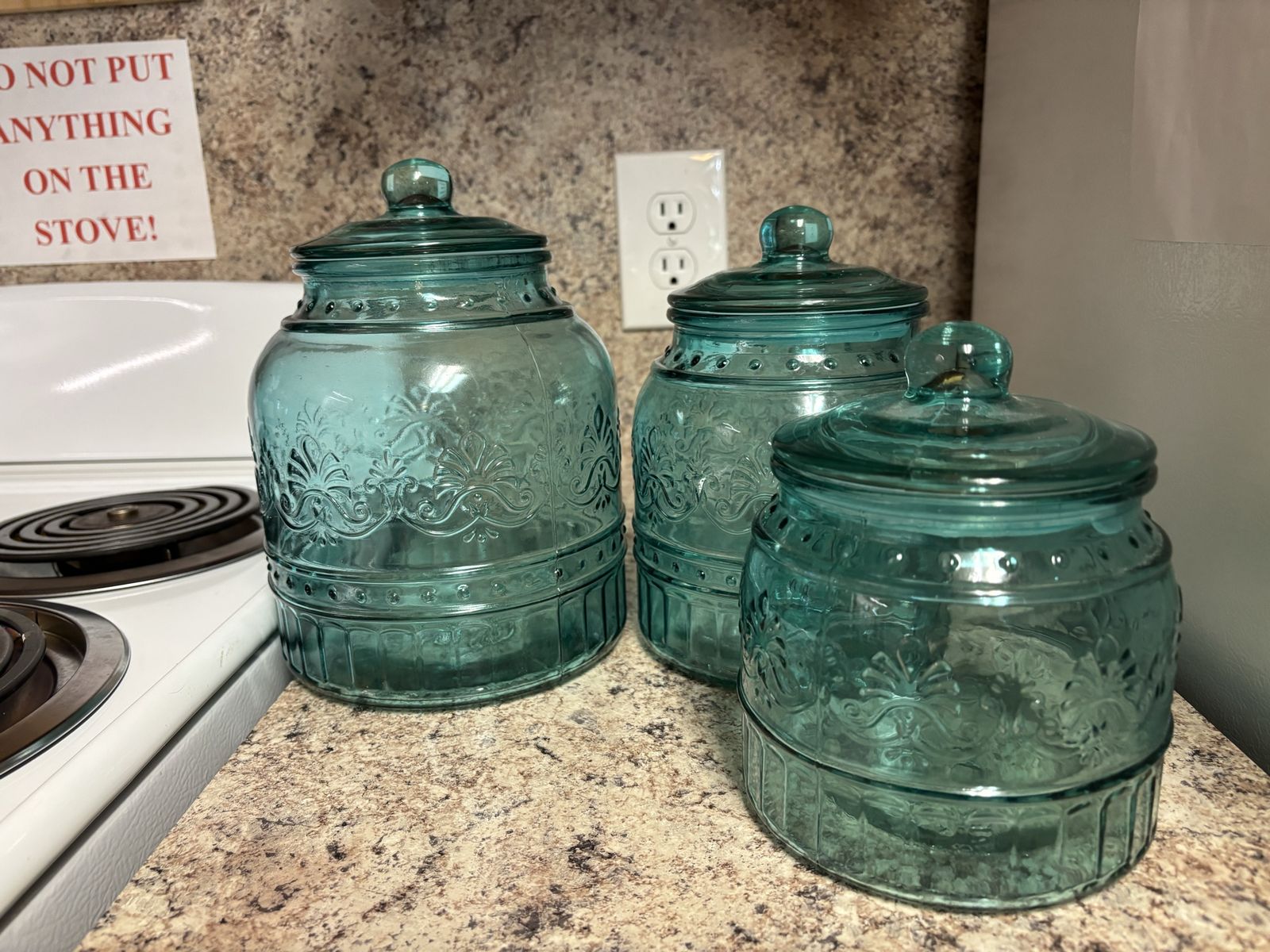 3 Piece Pioneer Woman canister set