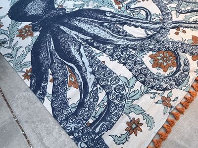New. Beautiful 9x12 Handmade Octopus Area Rug