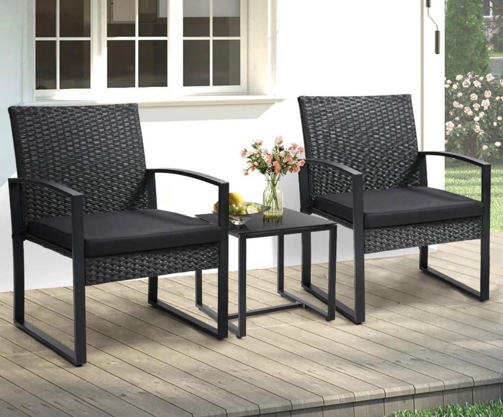 New Outdoor Patio Set — 2 Chairs + Table