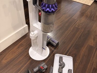 Dyson Vacuum