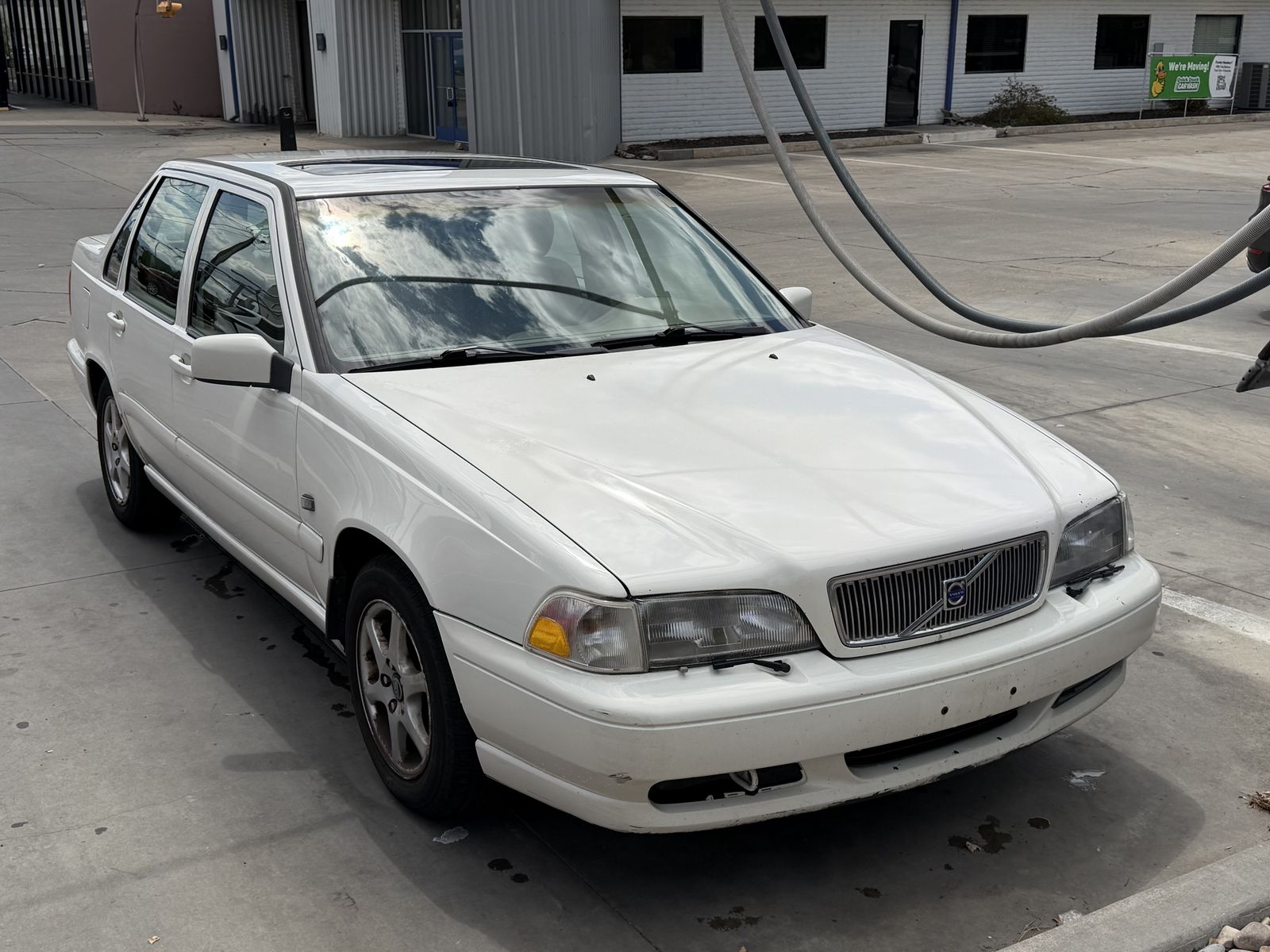 1999 Volvo S70 Base