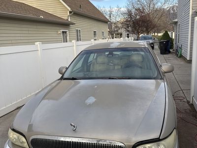 2002 BUICK PARK AVENUE Base