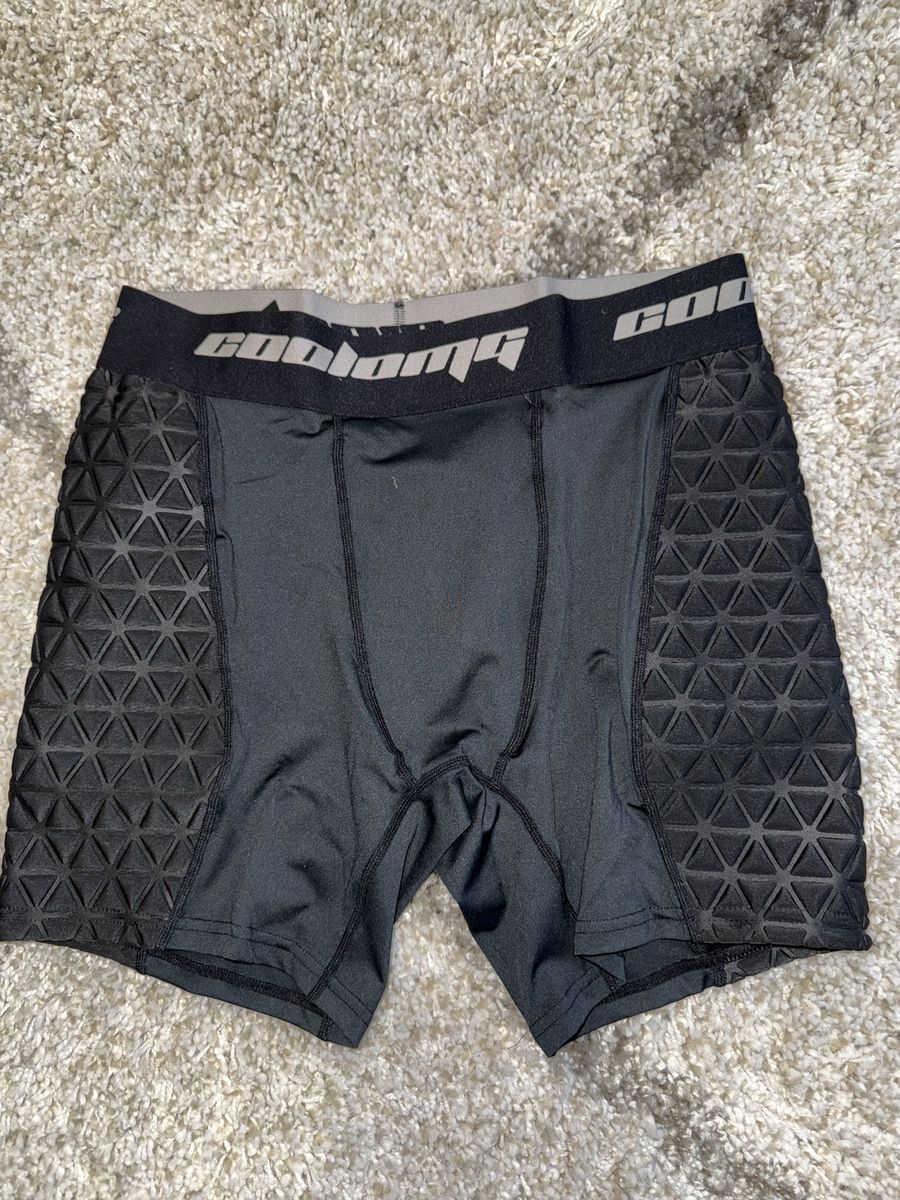 Shock Doctor Core Hockey Short with Bio-Flex Cup - Men's Black, Size L - Padded Compression