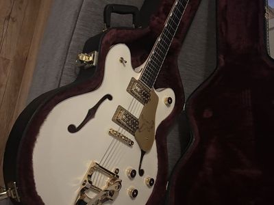 Gretsch White Falcon