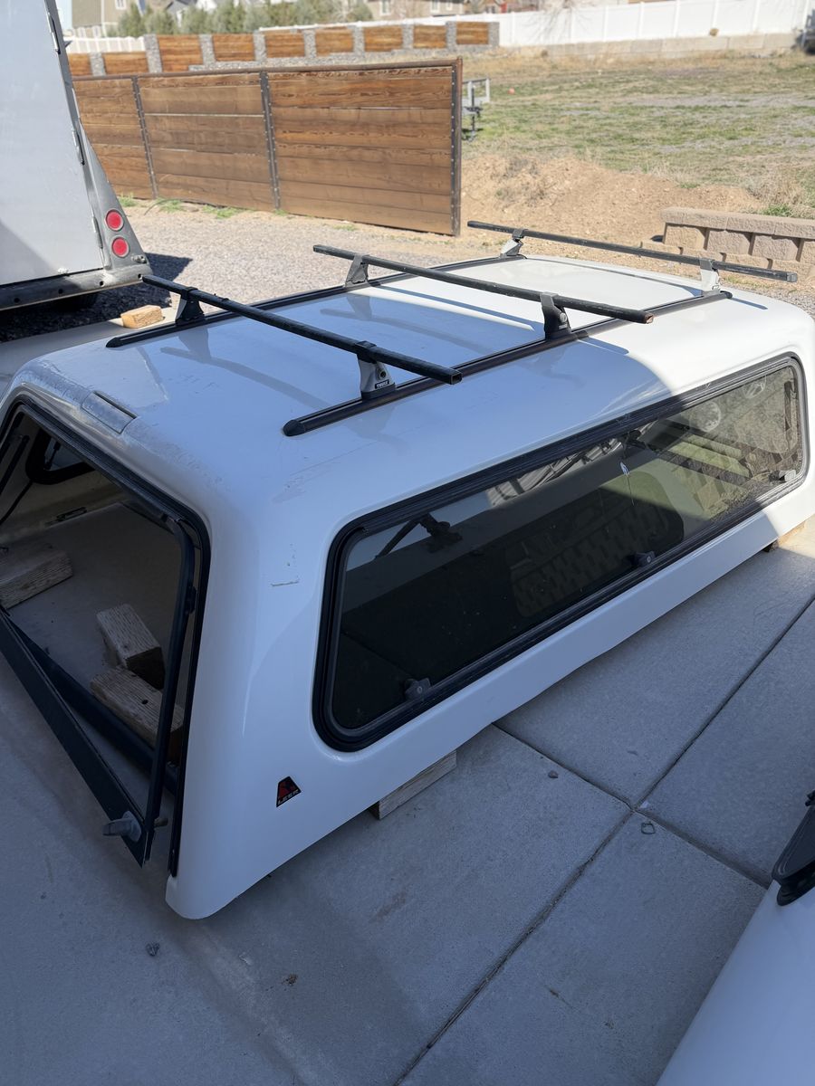 Leer Fiberglass Truck Shell