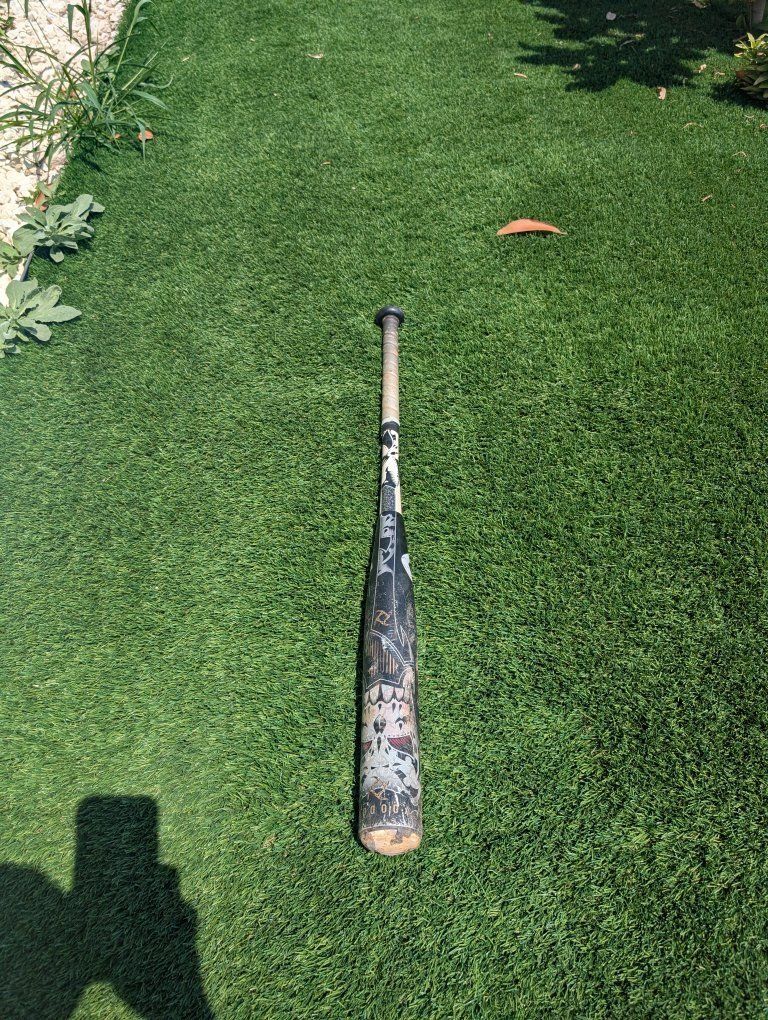 2 baseball bats 1 softball bat