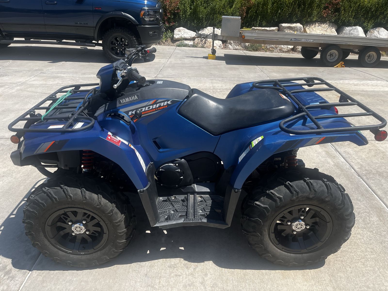 2019 Yamaha Kodiak 450 SE blue