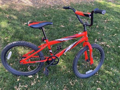 Rallye Malice Boys 20" Red BMX style bike