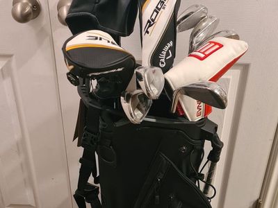 Callaway Rogue ST Max full golf club set RH Reg. Flex Irons, driver, Hybrids, putter