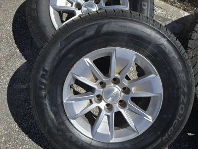 Chevy 6 lug wheels (2)