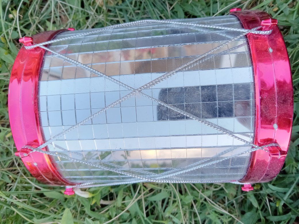 Main image 7