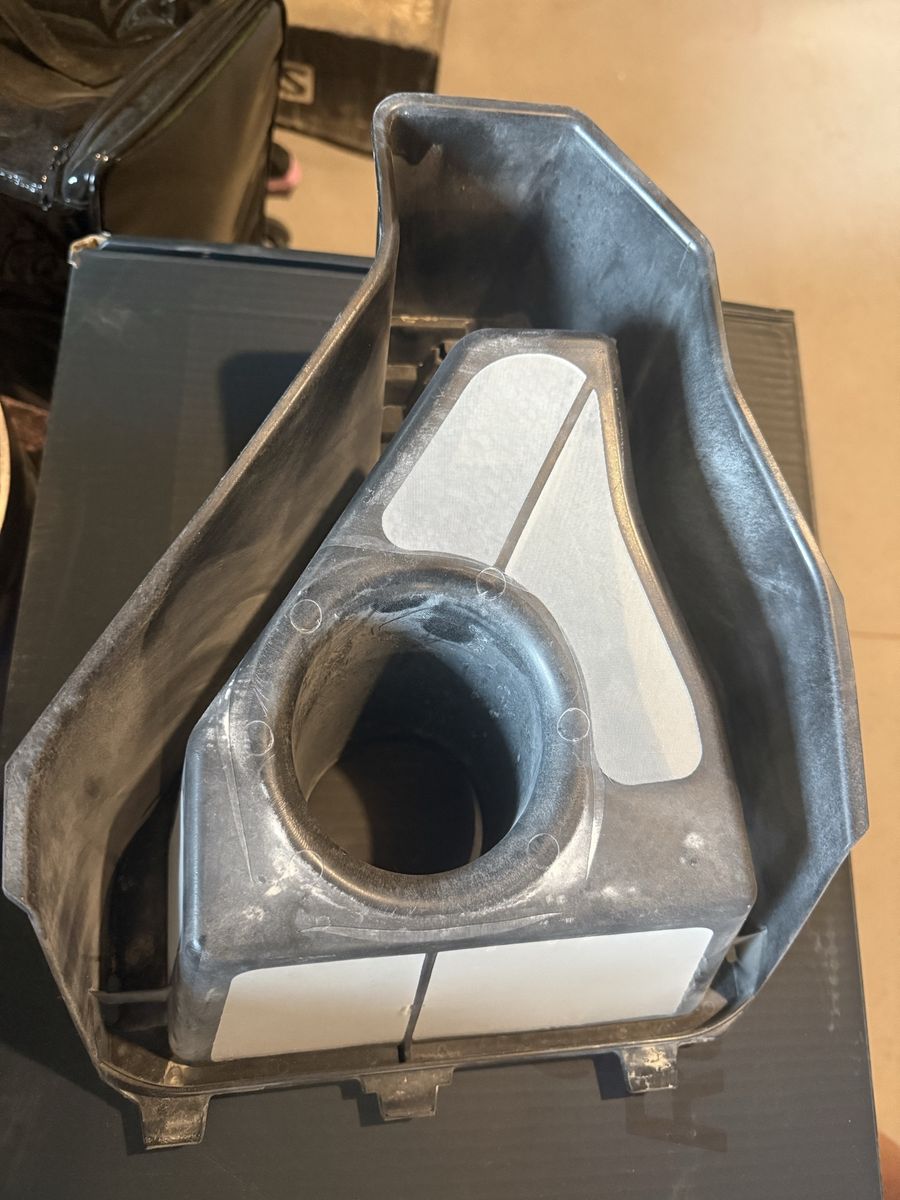 Main image 3