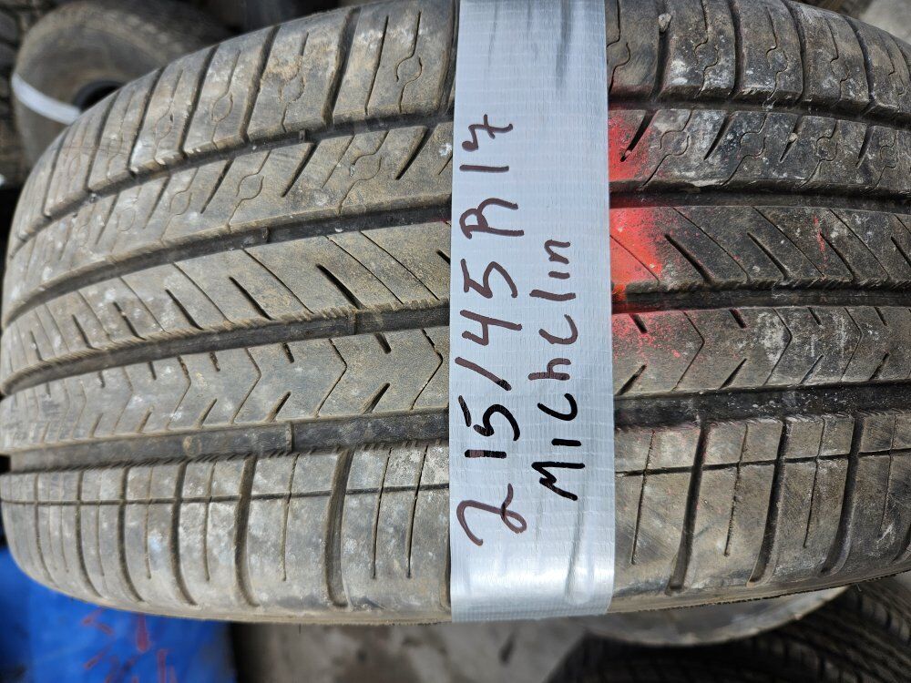 215/45r17 Michelin pilot sport all season