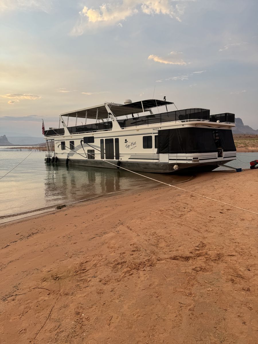 75’x20’ Antelope Marina July 11-17