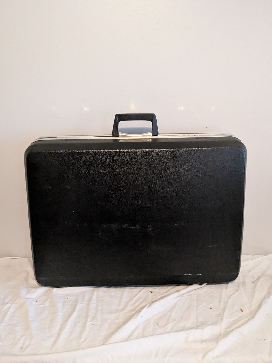 Main image 5