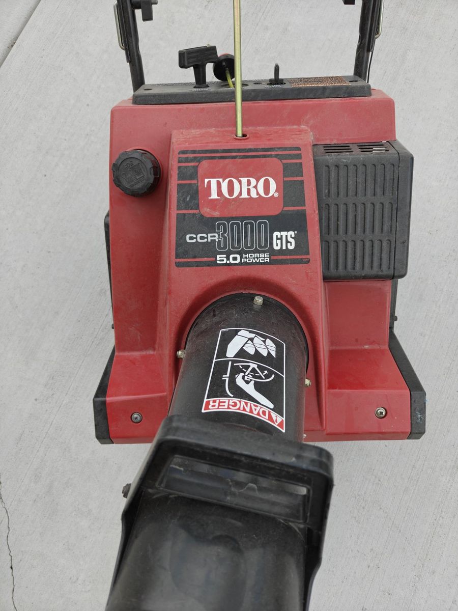 Toro Power Curve CCR 3000 GTS  Snow Blower 5.0HP