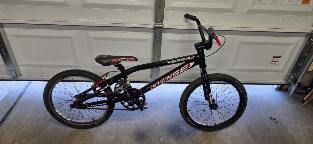 Intense Pro XL bmx bike