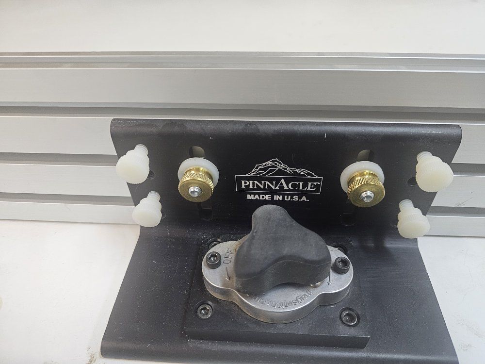 PINNACLE FENCE for ROUTER TABLE