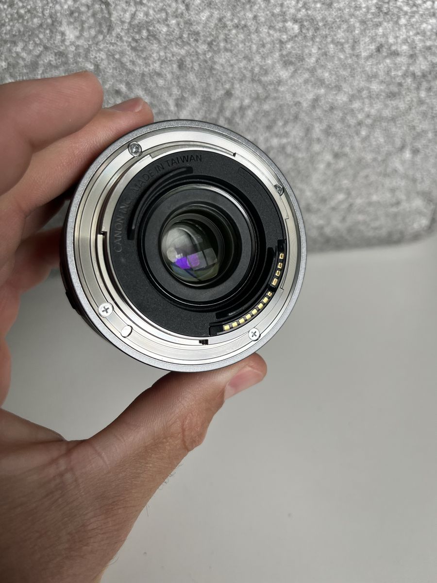 Main image 5