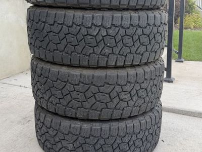 275/60R20 Toyo AT3 Load E