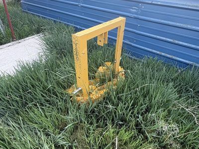 FOR SALE: Carry All Attachment