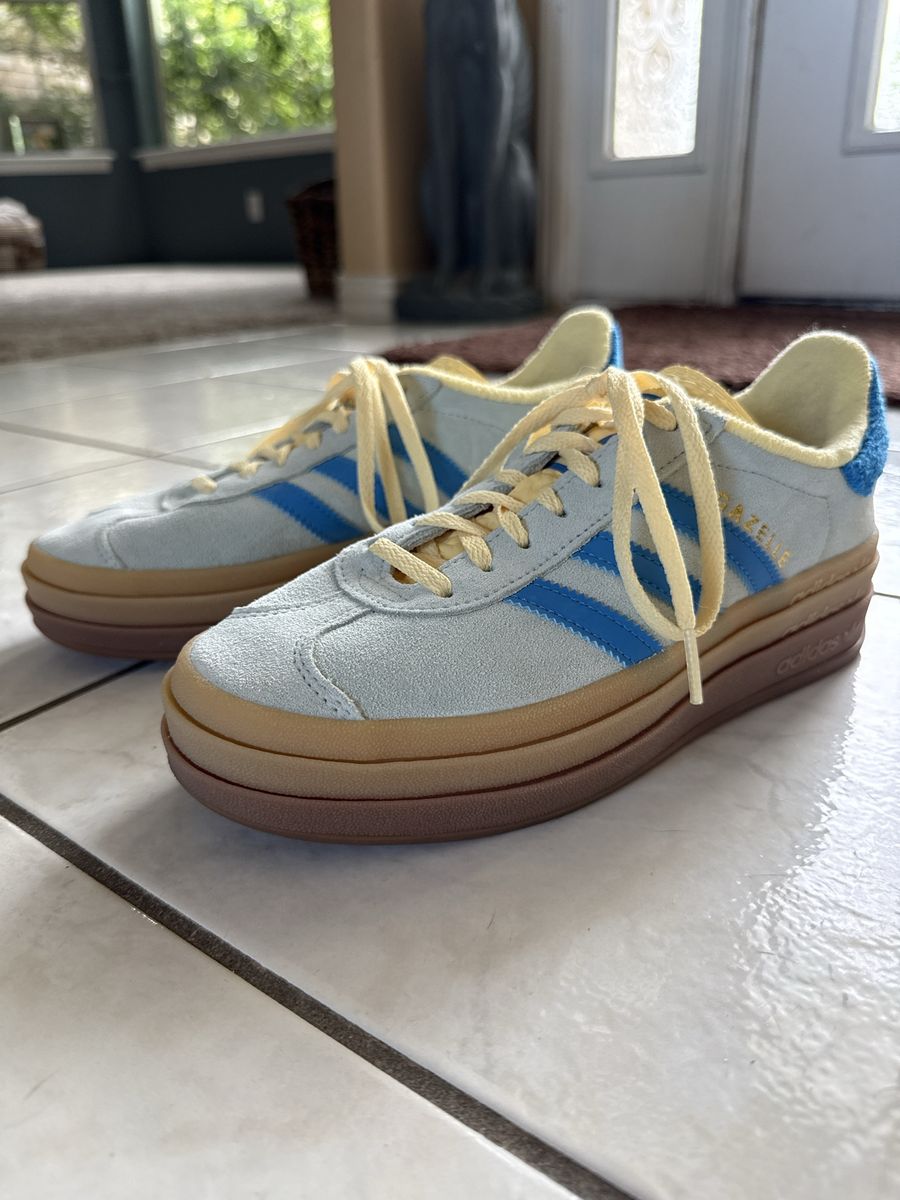 Adidas Gazelle Bold Platform Shoes - Blue & Yellow Suede- size 7 but fits like a 7.5