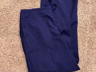 Women’s scrub bottoms XL READ DESCRIPTION