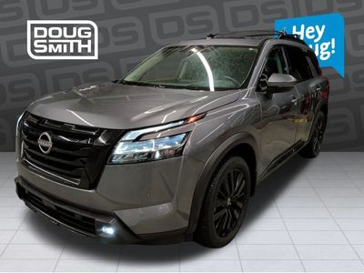 2022 Nissan Pathfinder Platinum