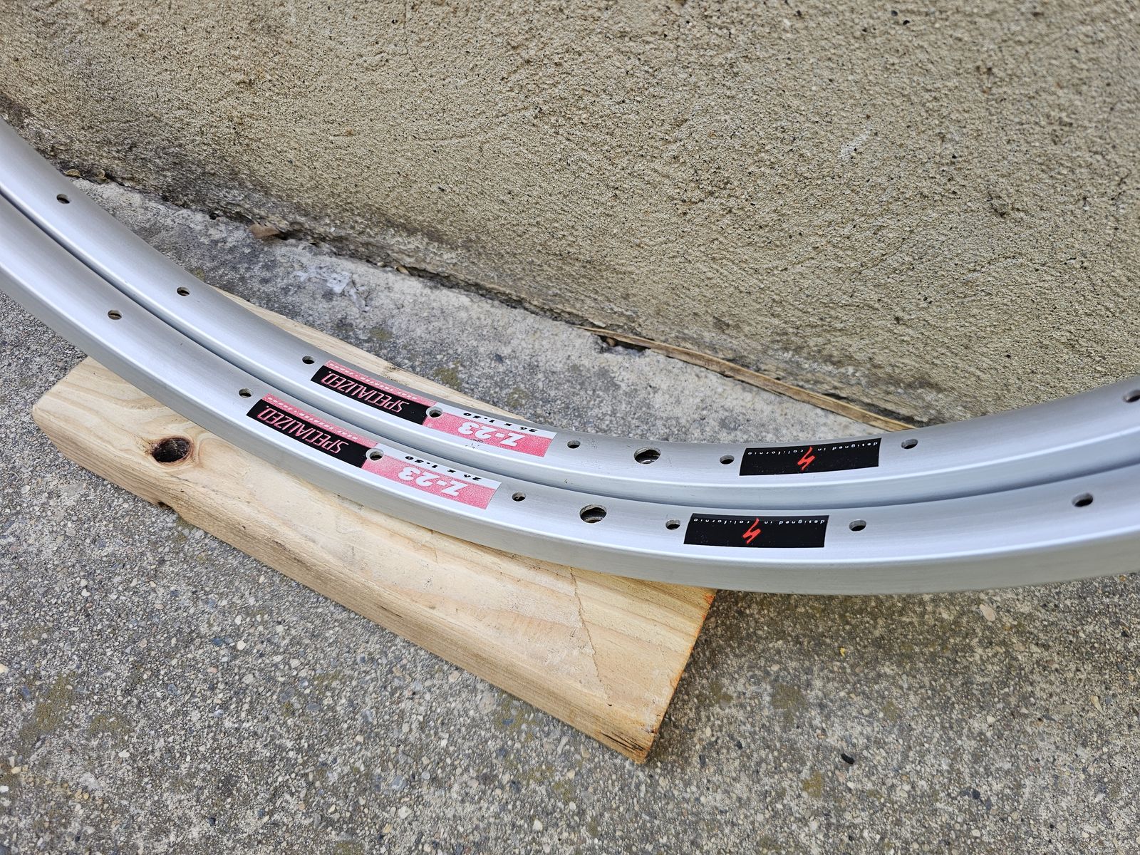 NOS Specialized Z-23 Wheel Set