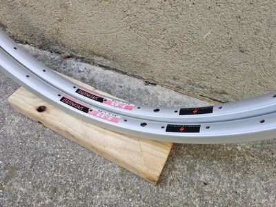 NOS Specialized Z-23 Wheel Set