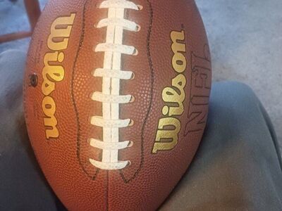 wilso NFL FOOTBALL