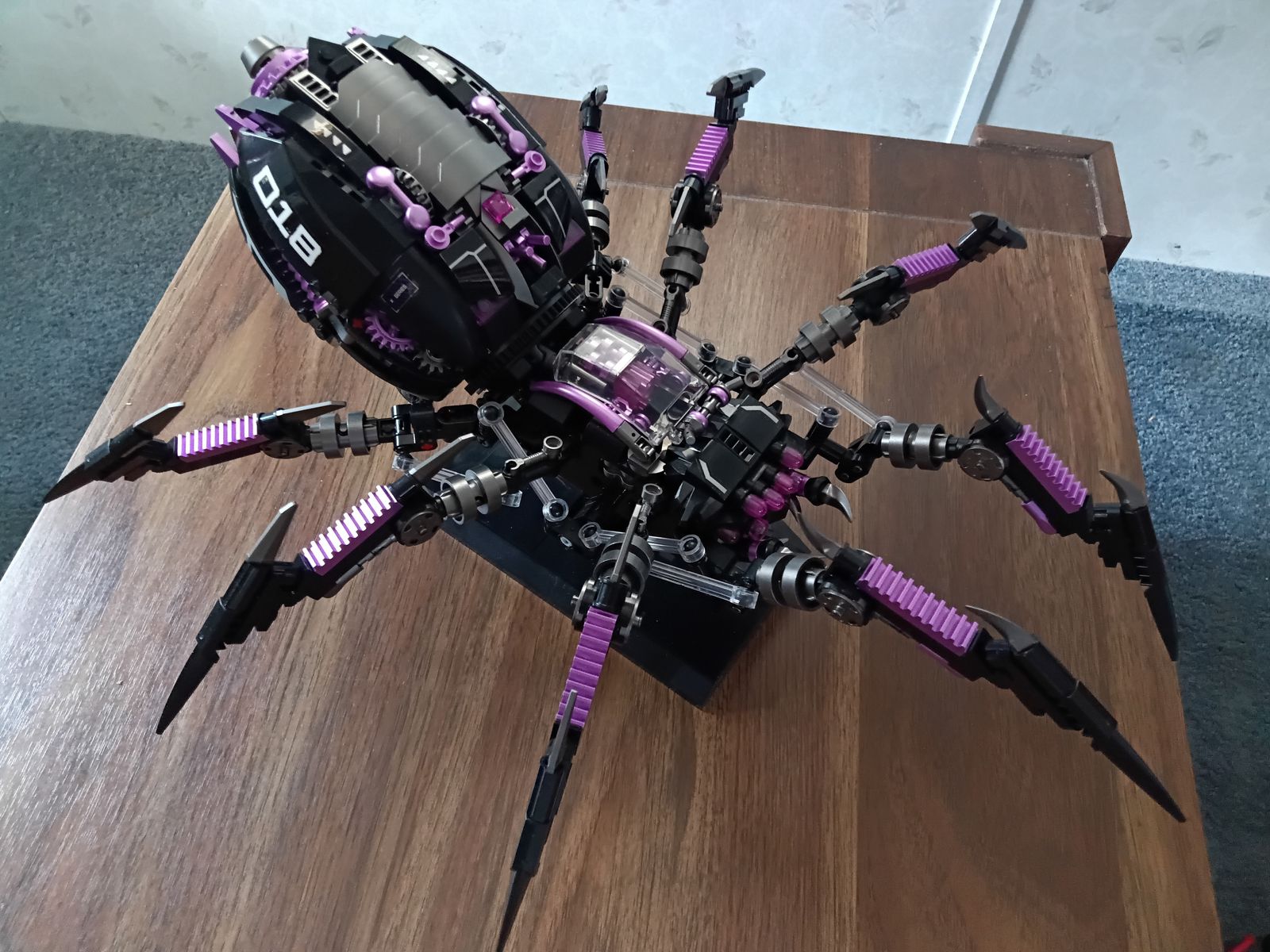 HOBBY GRADE MECHANICAL SPIDER 15 INCH