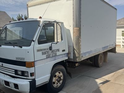 1994 Isuzu NPR / UD Commercial Box Truck, Diesel, Turbo Intercooled Air Conditioned Cab