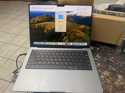 AWESOME DEAL ON MINT 14in M1 macbook pro 16GB 512GB W/WARRANTY
