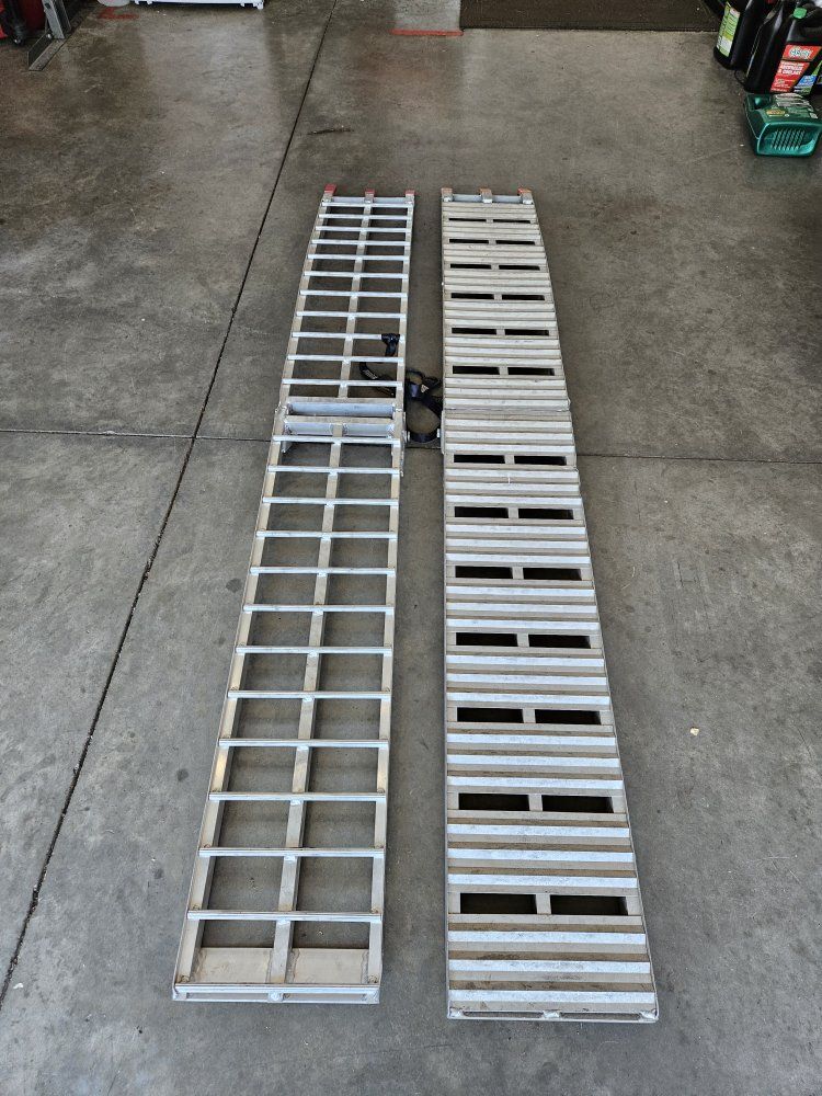 Heavy-Duty Aluminum Loading Ramps - Pair for ATV, Motorcycle, Lawn Mower - 84 inch
