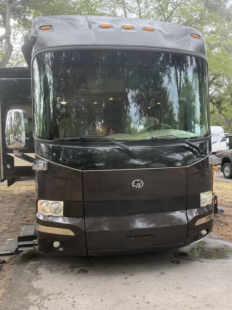 2008 Monaco The Executive Class A Motorhome - Diesel, 65,000 Miles