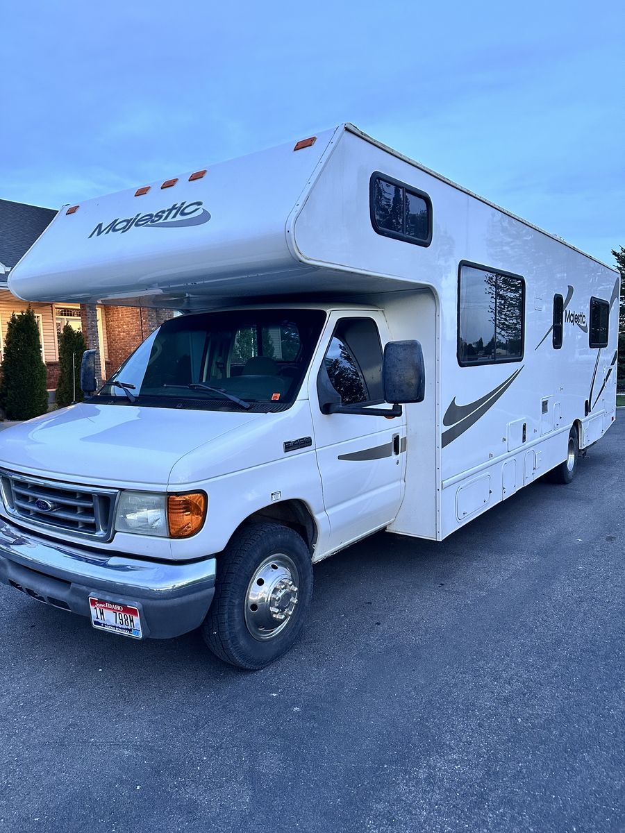 2008 Ford Majestic Motorhome