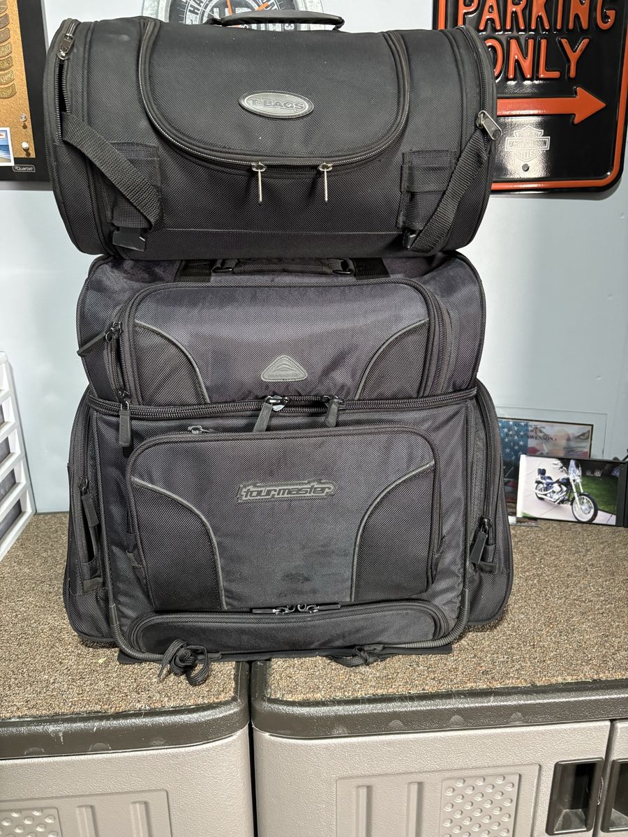 Tour Master tour pack with tote