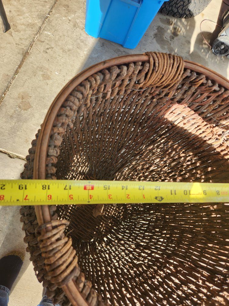 Main image 2