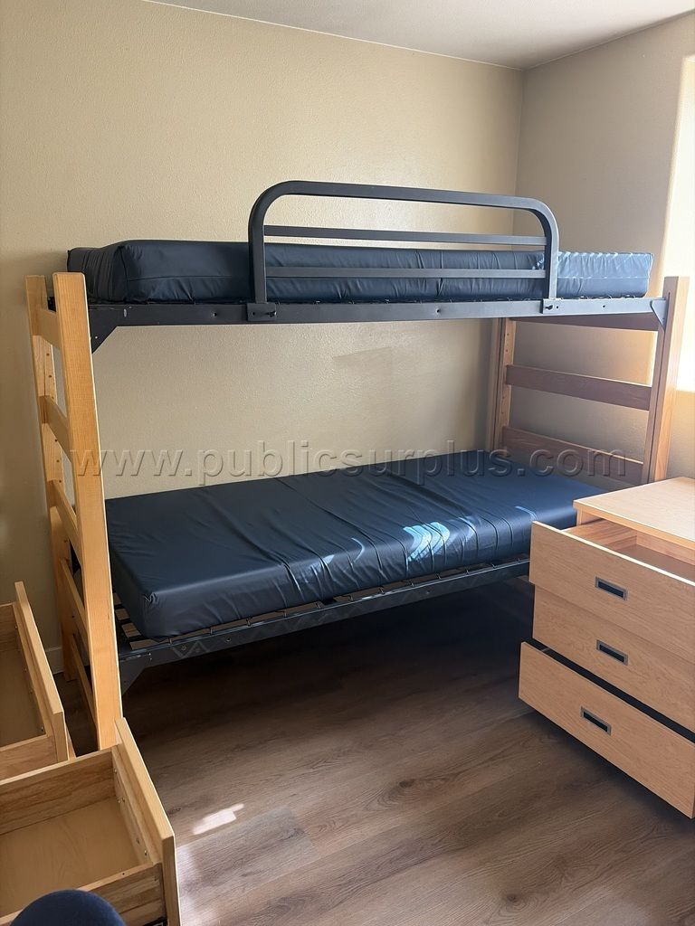 Solid Bunk Bed with Mattresses