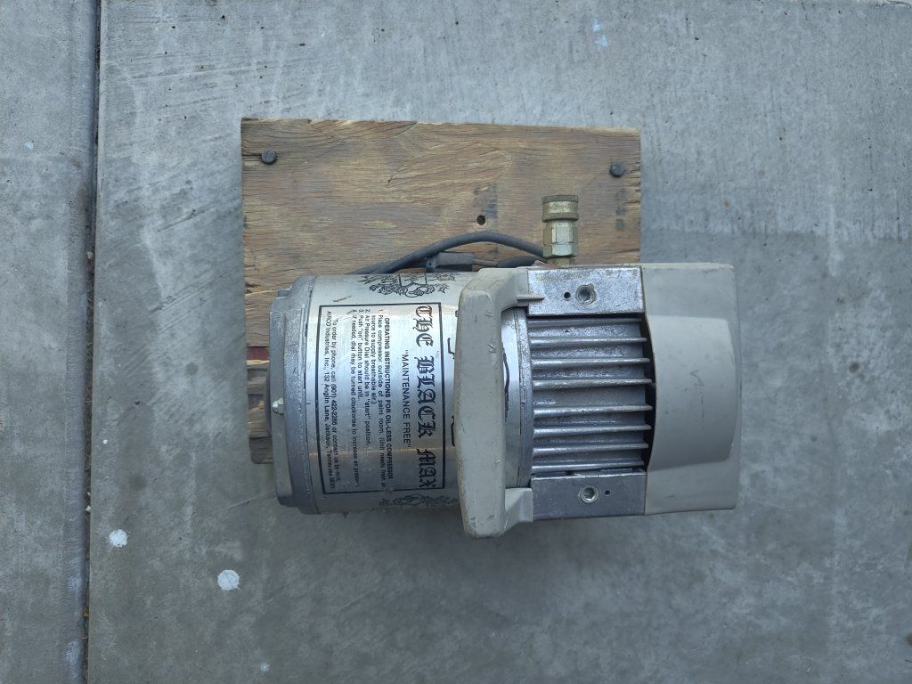 Main image 2